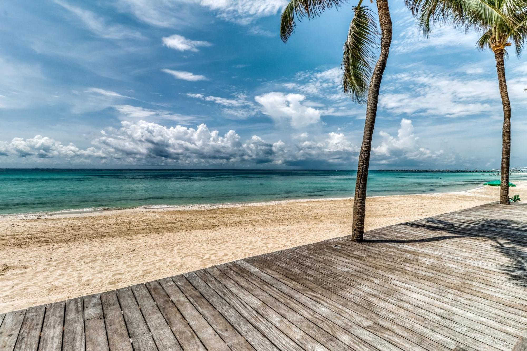Residences El Faro, Surf 103 Playa del Carmen